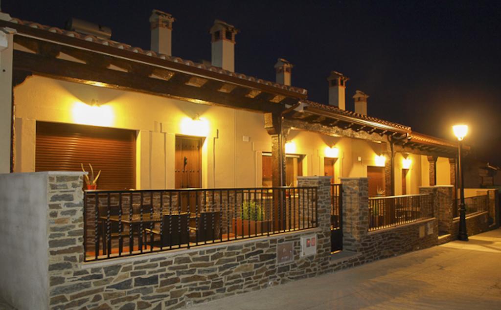 Apartamentos Rurales El Calama Zarza De Granadilla Camera foto
